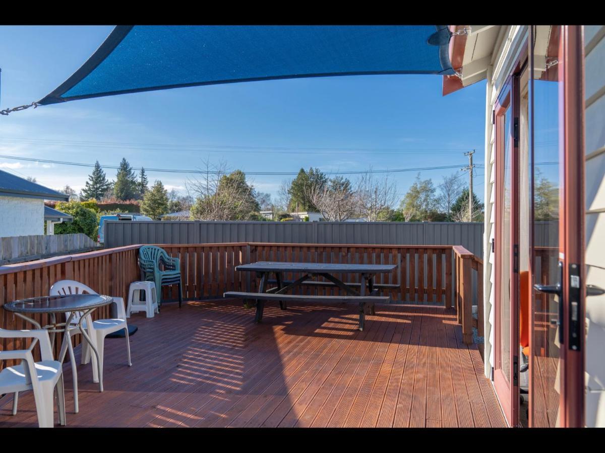 Te Anau Holiday Home - Free Wifi - Free Bikes & Kayaks - Short Walk To Lake & Town - Top Views Zewnętrze zdjęcie