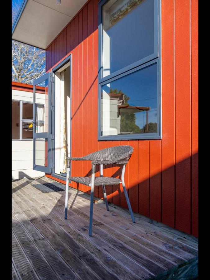 Te Anau Holiday Home - Free Wifi - Free Bikes & Kayaks - Short Walk To Lake & Town - Top Views Zewnętrze zdjęcie